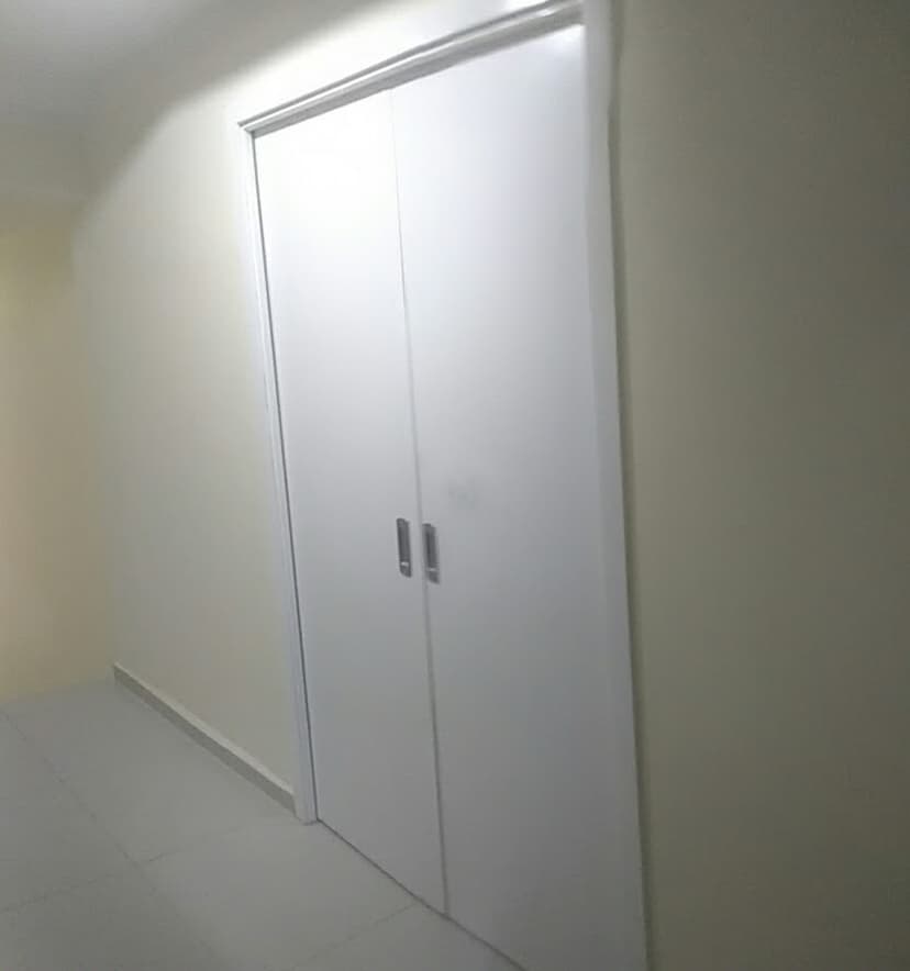 Modelo Duplo Unique - (Porta Dupla Puxador Inox 15cm - 02 Folhas Lisas)